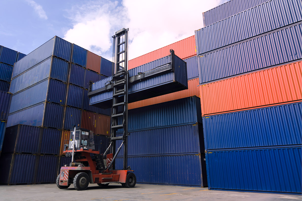 Shipping container moving